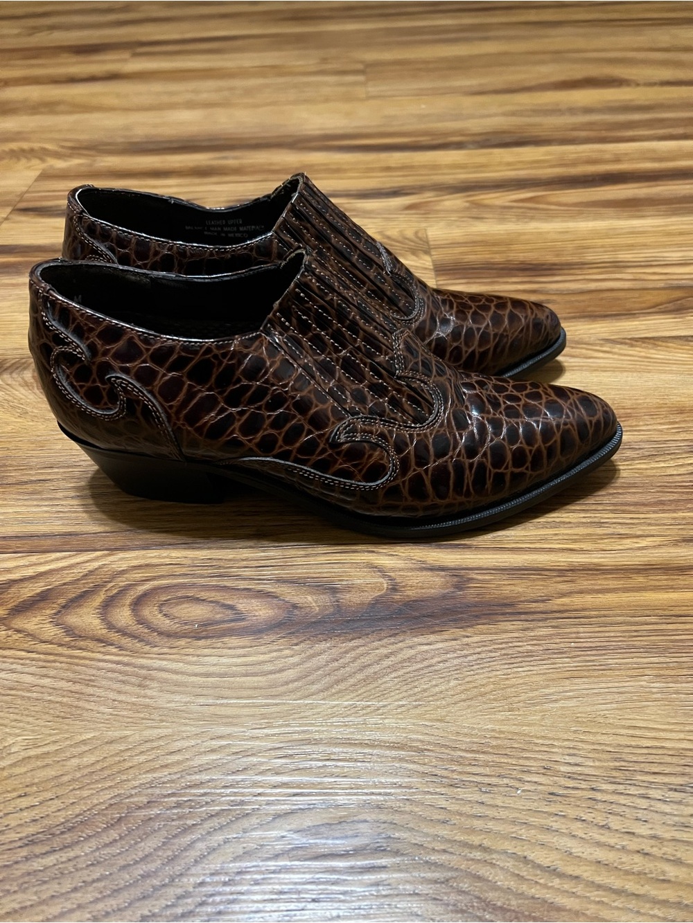 Dingo Women’s Booties Size 6M - Picture 3 of 8